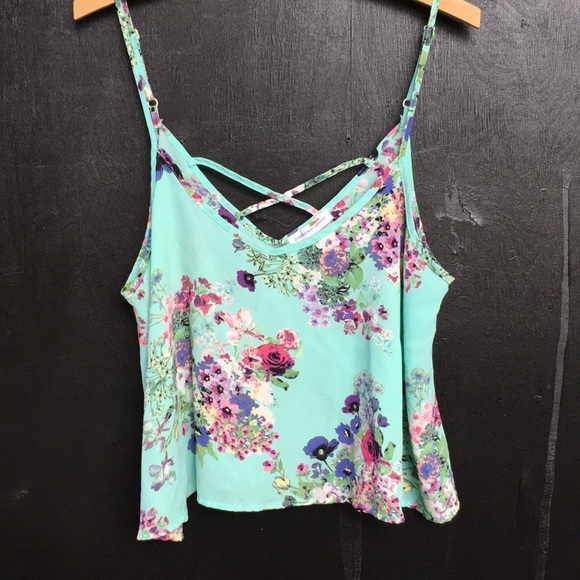Women’s Flower Top size Large - Picture 1 of 3